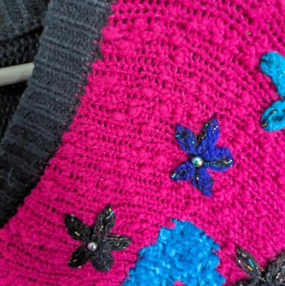 Vintage 80s Acrylic Pullover Sweater- Black Magenta Blue-Embellished Beaded Knit - Picture 6 of 12